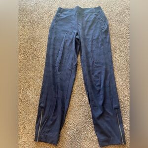 Womens dark blue camo Pants